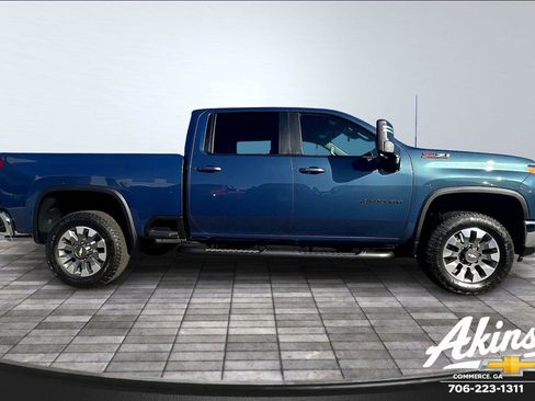 New 2026 Chevrolet Silverado 2500 LT image 19