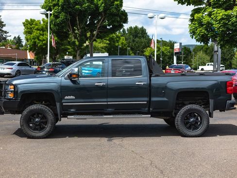 Used 2019 Chevrolet Silverado 3500 High Country AWD/4WD image 17