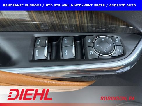 Used 2019 Cadillac XT4 Sport image 23