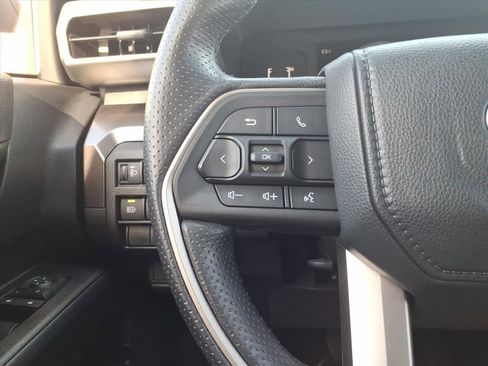 Certified 2025 Toyota 4Runner SR5 image 22