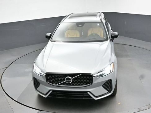 Used 2024 Volvo XC60 B5 Ultimate w/ Protection Package Premier AWD/4WD image 46