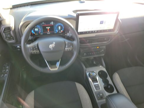 Used 2025 Ford Bronco Sport Big Bend w/ Convenience Package image 4