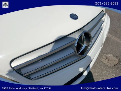 Used 2013 Mercedes-Benz C 250 Sedan image 7