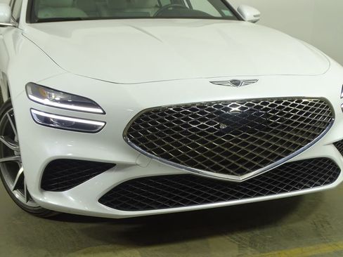 Used 2024 Genesis G70 2.5T image 49