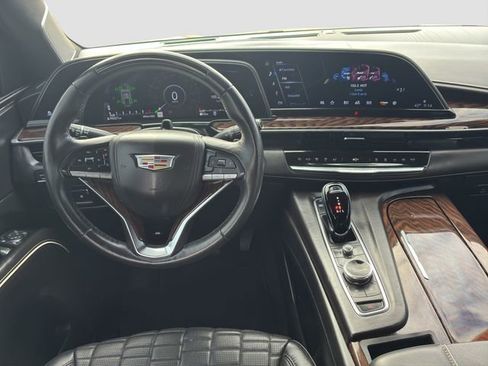 Used 2022 Cadillac Escalade Sport Platinum image 15