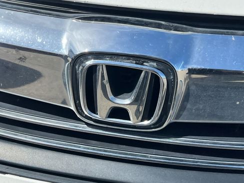 Used 2017 Honda Accord Sport Special Edition image 13