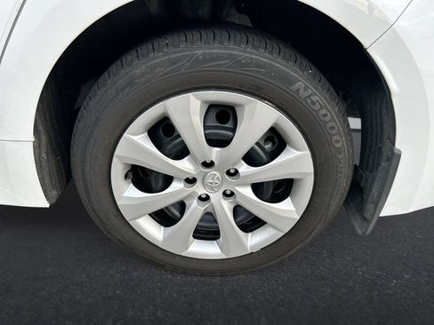 Used 2026 Toyota Corolla LE FWD image 10