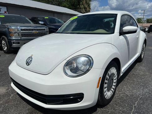 Used 2014 Volkswagen Beetle 2.5 FWD image 2