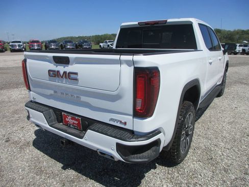 New 2026 GMC Sierra 1500 AT4 w/ AT4 Premium Package AWD/4WD image 5