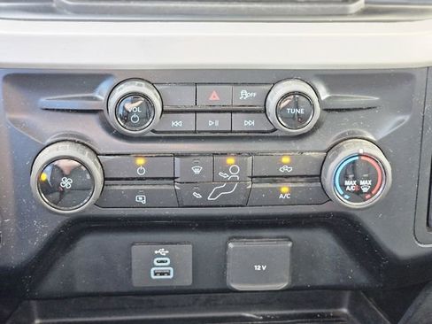 Used 2025 Ford F350 XLT image 24