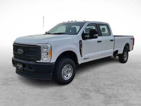 Used 2023 Ford F250 XL w/ XL Driver Assist Package AWD/4WD image 5