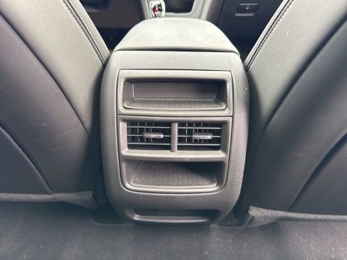 Used 2022 Cadillac XT5 Premium Luxury image 25