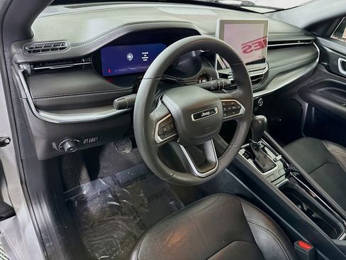 Used 2023 Jeep Compass High Altitude image 21