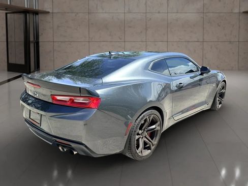 Used 2018 Chevrolet Camaro SS RWD image 3
