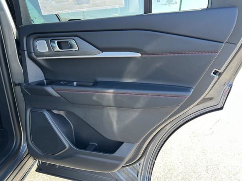 New 2026 Ford Explorer ST image 21