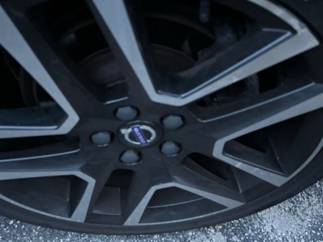 Used 2018 Volvo S60 T5 Dynamic w/ Protection Package AWD/4WD image 6
