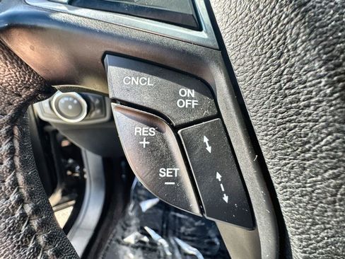 Used 2020 Ford Fusion Titanium AWD/4WD image 22