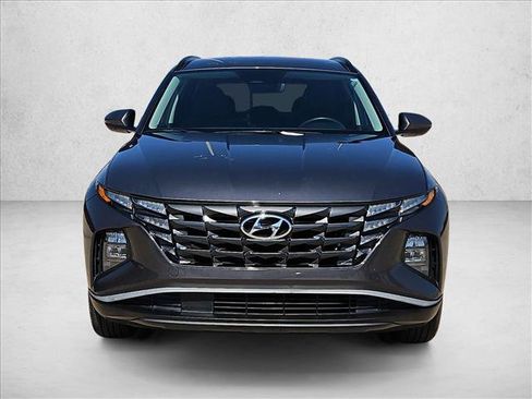 Used 2024 Hyundai Tucson SEL FWD image 2