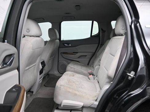 Used 2017 GMC Acadia SLE FWD image 25