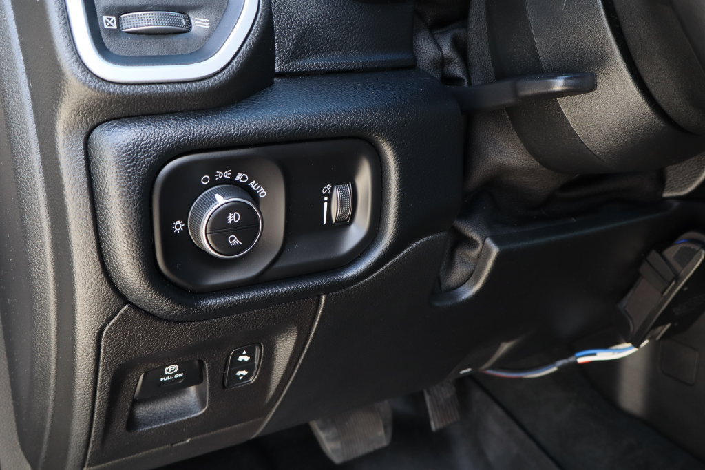 Used 2021 RAM 1500 Big Horn AWD/4WD image 13