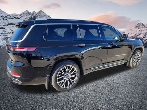 Used 2023 Jeep Grand Cherokee L Summit image 6