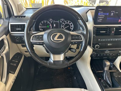 Used 2023 Lexus GX 460 Premium w/ Premium Plus Package AWD/4WD image 16
