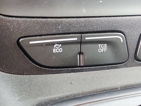 Used 2019 Ford Transit Connect XLT FWD image 23
