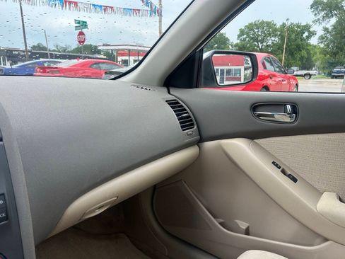 Used 2012 Nissan Altima 2.5 S w/ Value Pkg FWD image 31