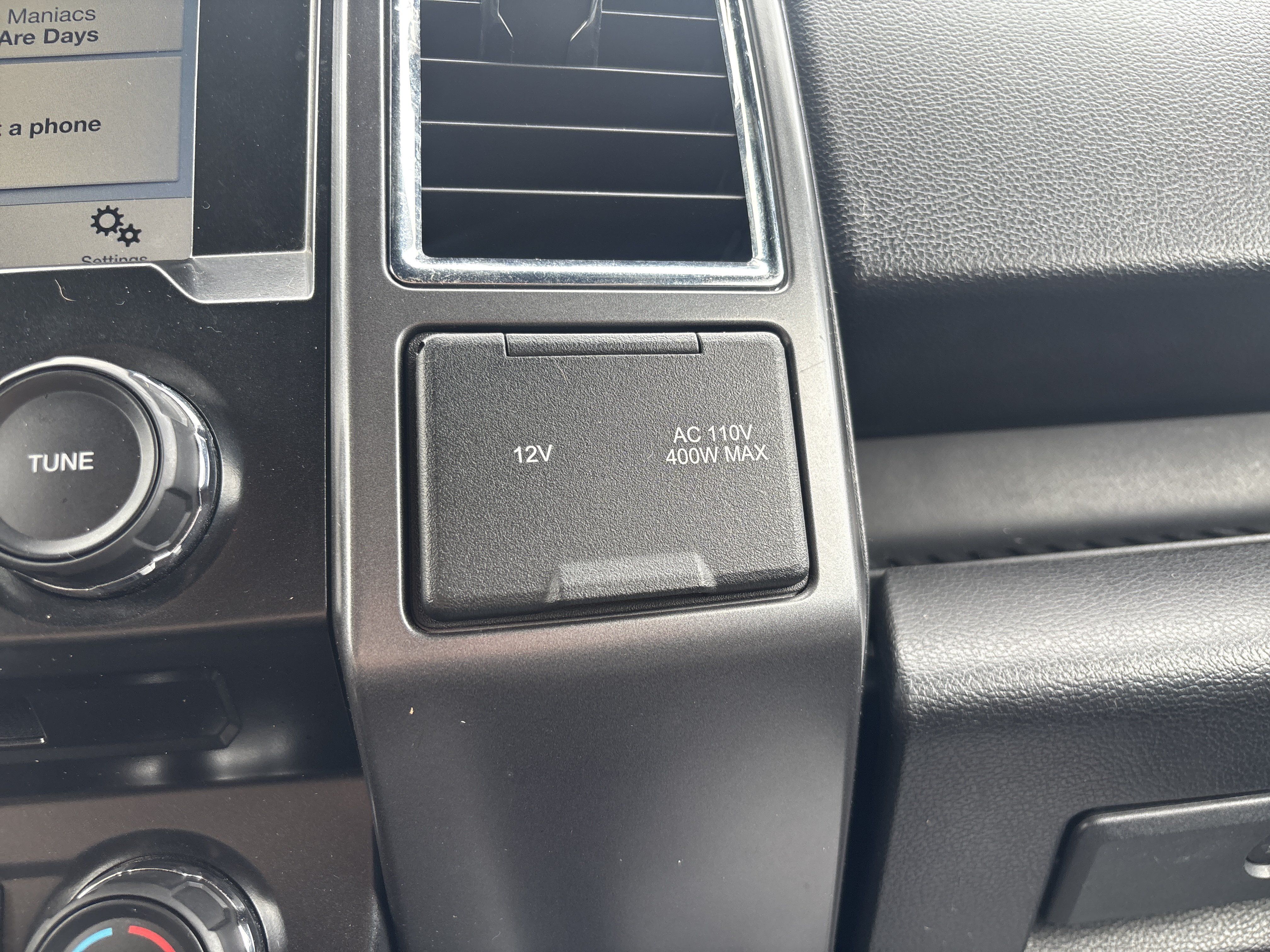 Used 2016 Ford F150 XLT w/ Equipment Group 302A Luxury AWD/4WD image 48