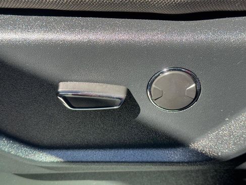 Used 2018 Ford F150 XLT w/ Equipment Group 301A Mid image 13