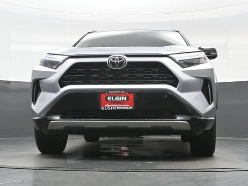 Used 2025 Toyota RAV4 XSE w/ Advanced Technology Package AWD/4WD image 30