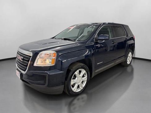 Used 2017 GMC Terrain SLE FWD image 4
