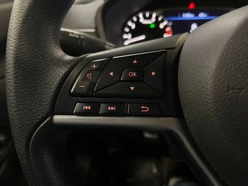 Used 2023 Nissan Altima 2.5 SV image 13