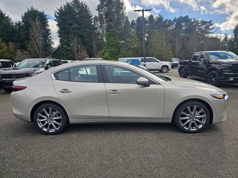 New 2026 MAZDA MAZDA3 2.5 S Sedan w/ Preferred Pkg image 4