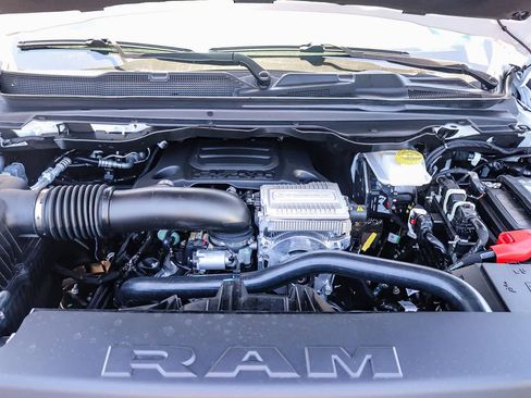 New 2026 RAM 1500 Big Horn AWD/4WD image 14