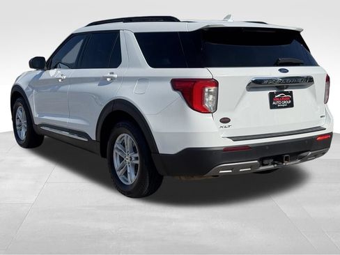 Used 2020 Ford Explorer XLT w/ Equipment Group 202A RWD image 6
