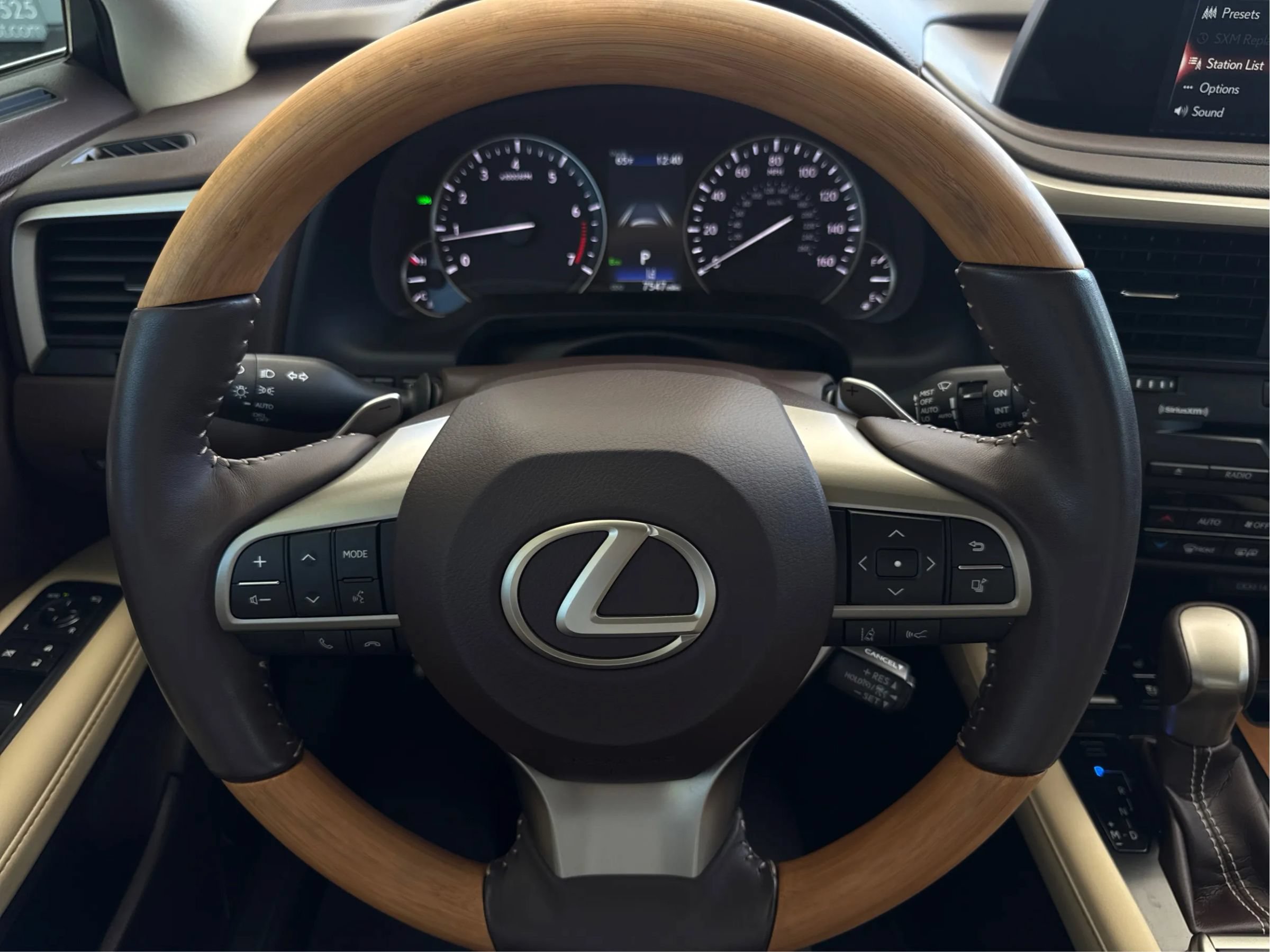 Used 2020 Lexus RX 350 FWD w/ Premium Package image 33