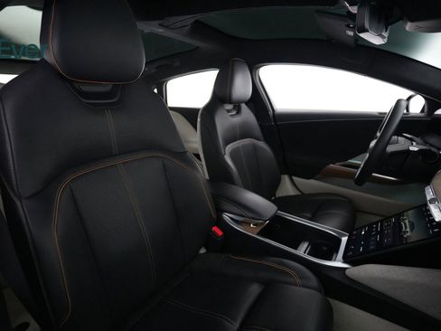 Used 2023 Lucid Air Grand Touring AWD/4WD image 23