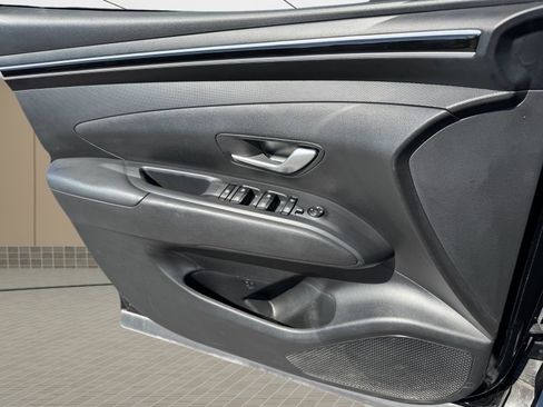 Used 2023 Hyundai Tucson SEL w/ Winter Package image 16