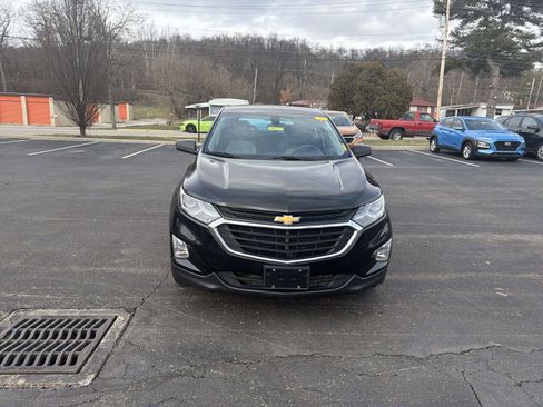 Used 2018 Chevrolet Equinox LS image 3