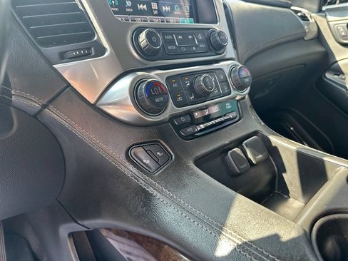 Used 2020 Chevrolet Tahoe LT RWD image 16