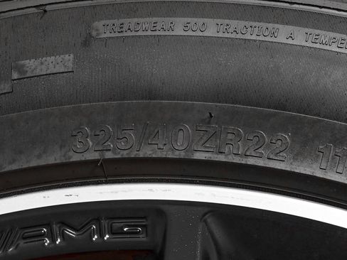 Used 2024 Mercedes-Benz GLS 63 AMG 4MATIC image 30
