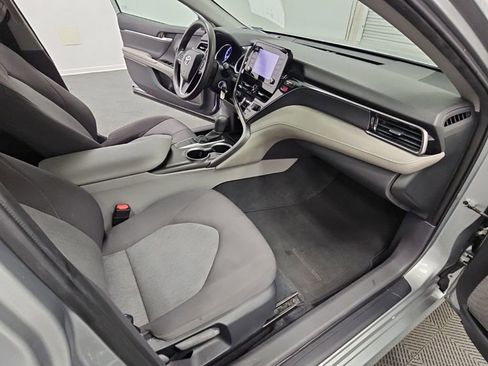 Used 2023 Toyota Camry LE FWD image 33