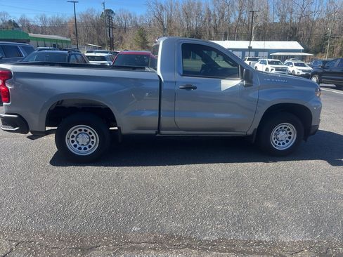 Used 2025 Chevrolet Silverado 1500 W/T image 5