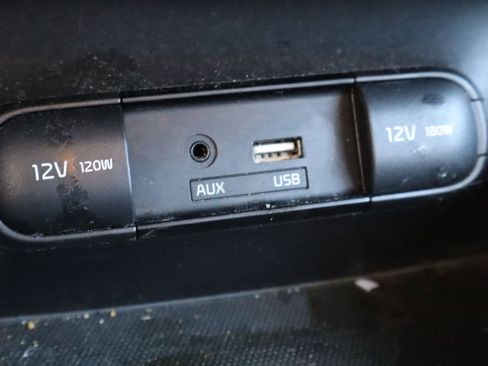 Used 2019 Kia Soul + FWD image 22