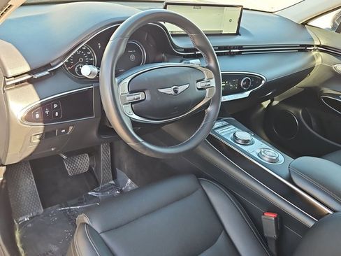 Used 2025 Genesis GV70 2.5T image 10