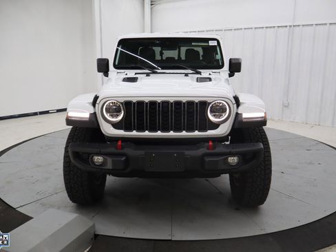 Used 2025 Jeep Gladiator Rubicon image 9