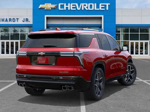 New 2026 Chevrolet Traverse High Country FWD image 6