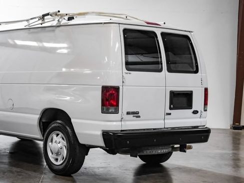 Used 2011 Ford E-150 and Econoline 150 RWD image 17