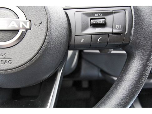 Certified 2024 Nissan Pathfinder S image 16